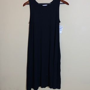 New With Tags Caslon Women’s Sz XS Black stretch sleeveless dress